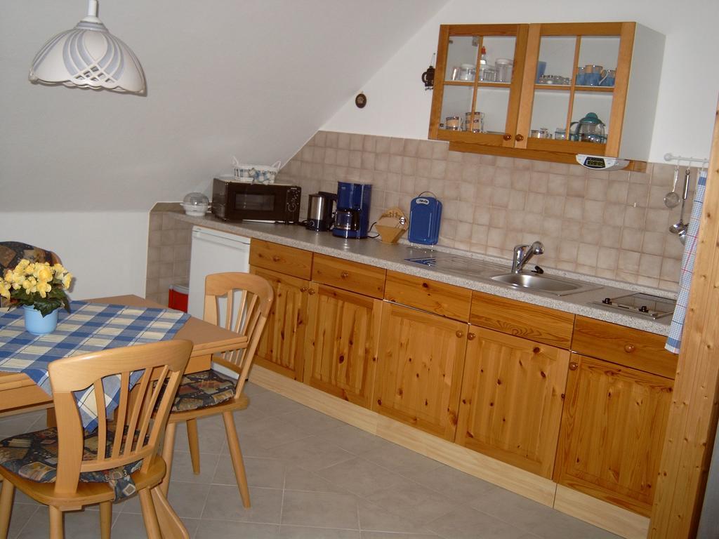Apartment Ferienwohnung Anja Furst *